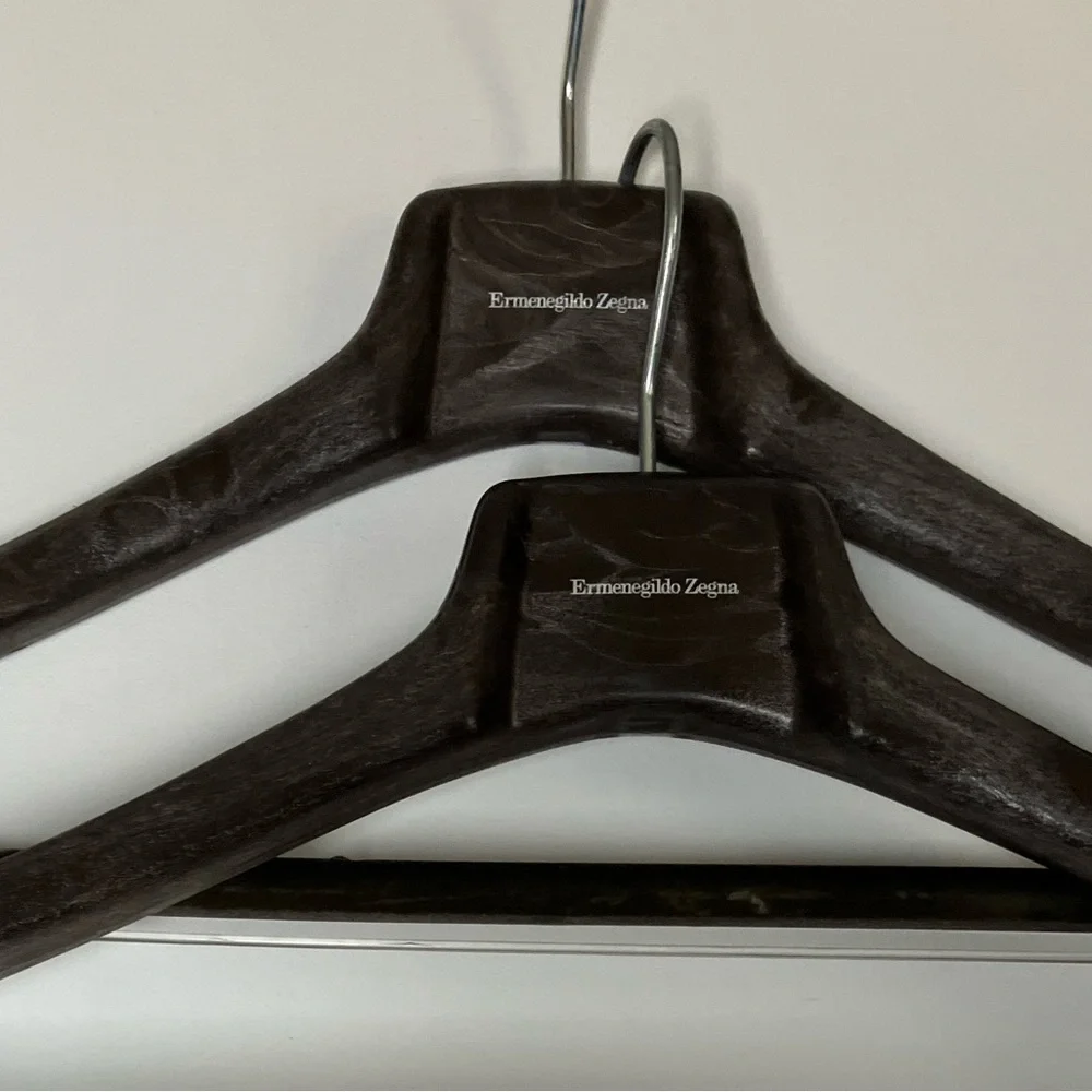 ERMENEGILDO ZEGNA Set of TWO Designer Boutique Composite Heavy Suit Hangers - Picture 2 of 13